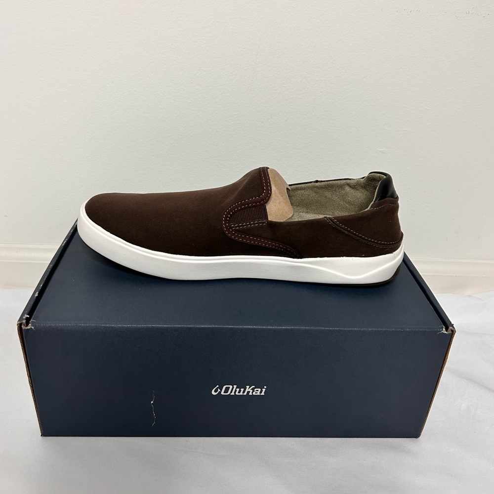 OluKai Men’s Shoes-Lae‘ahi (RARE, LIMITED EDITION)